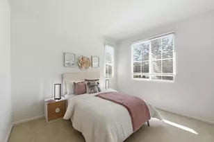 365 Shelby Dr, Mountain View, CA 94043 - Photo 29