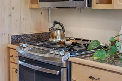 333 Schroeder St, Sunnyvale, CA 94085 - Photo 9