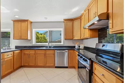 3694 Lucas Dr, San Jose, CA 95148 - Photo 11