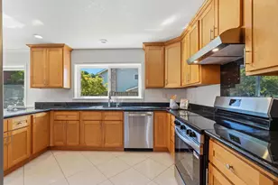 3694 Lucas Dr, San Jose, CA 95148 - Photo 11