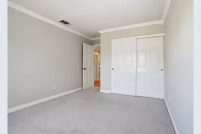 308 Sandhurst St, Redwood City, CA 94065 - Photo 19