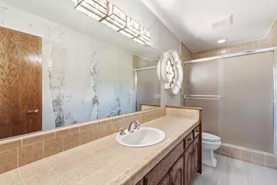 200 Tobin Clark Dr, Hillsborough, CA 94010 - Photo 81