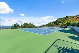 200 Tobin Clark Dr, Hillsborough, CA 94010 - Photo 67