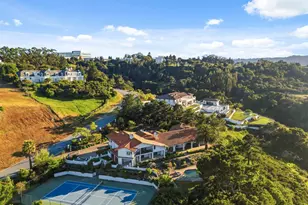 200 Tobin Clark Dr, Hillsborough, CA 94010 - Photo 99