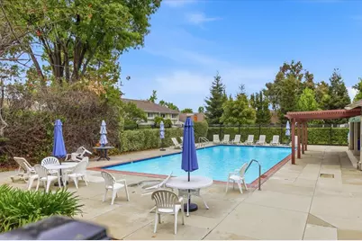 20052 Northcrest Sq, Cupertino, CA 95014 - Photo 59
