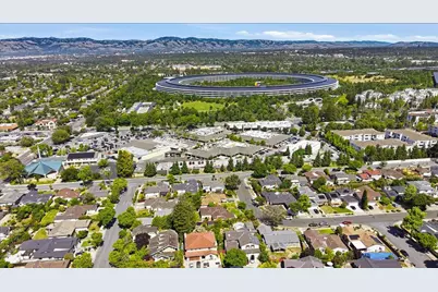 20052 Northcrest Sq, Cupertino, CA 95014 - Photo 75