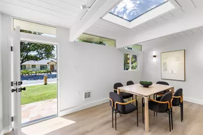 897 Newell Rd, Palo Alto, CA 94303 - Photo 25