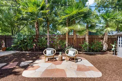 897 Newell Rd, Palo Alto, CA 94303 - Photo 47