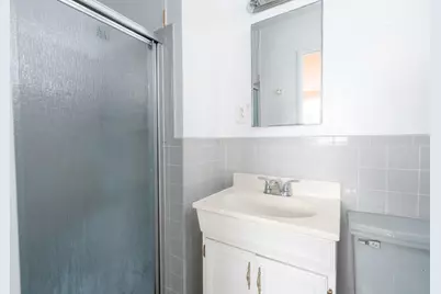 305 Lakeshire Dr, Daly City, CA 94015 - Photo 23