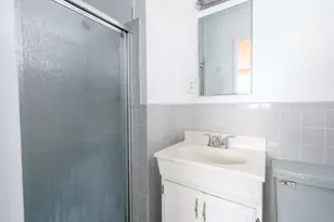 305 Lakeshire Dr, Daly City, CA 94015 - Photo 23