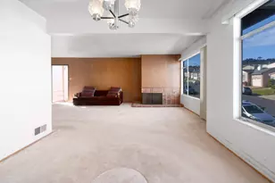 305 Lakeshire Dr, Daly City, CA 94015 - Photo 11