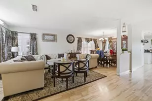 1980 Pebblewood Dr, Sacramento, CA 95833 - Photo 5