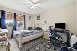 1980 Pebblewood Dr, Sacramento, CA 95833 - Photo 25