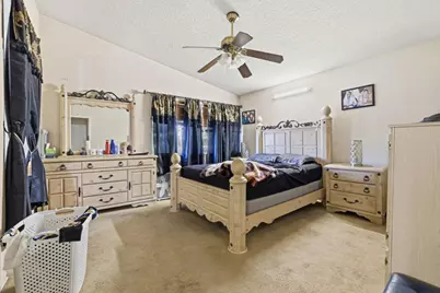 1980 Pebblewood Dr, Sacramento, CA 95833 - Photo 21