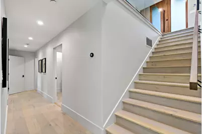 8 Hawkview St, Portola Valley, CA 94028 - Photo 29