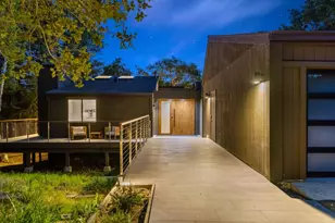 8 Hawkview St, Portola Valley, CA 94028 - Photo 39