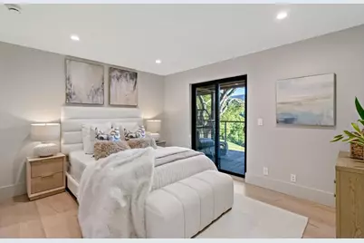 8 Hawkview St, Portola Valley, CA 94028 - Photo 33