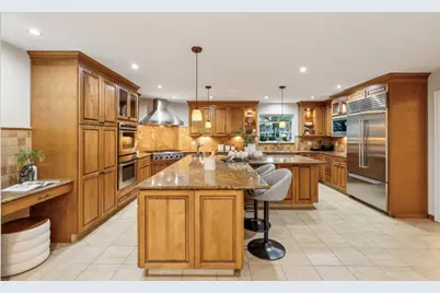 13841 Malcom Ave, Saratoga, CA 95070 - Photo 11