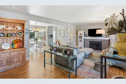 329 Stuart Ave, Pacific Grove, CA 93950 - Photo 7