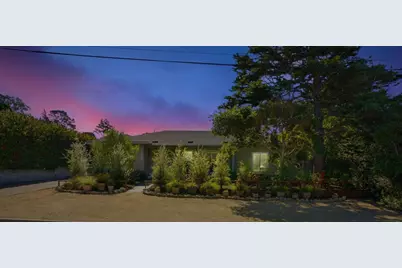 329 Stuart Ave, Pacific Grove, CA 93950 - Photo 3