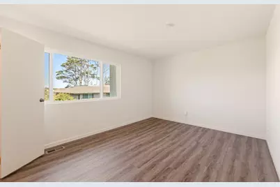 3137 Seacrest Ave 6, Marina, CA 93933 - Photo 15