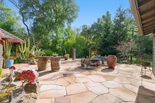 13651 Pierce Rd, Saratoga, CA 95070 - Photo 9