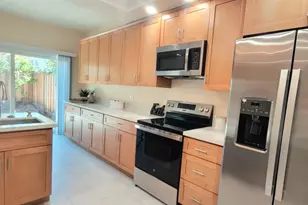 1146 Rosebriar Way, San Jose, CA 95131 - Photo 9