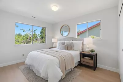 6128 Rainbow Dr, San Jose, CA 95129 - Photo 27