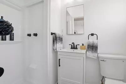 1787 Brooks St, San Mateo, CA 94403 - Photo 15