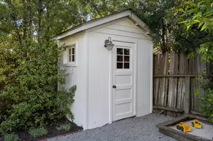 743 Winchester Dr, Burlingame, CA 94010 - Photo 89