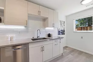 111 Nancy Ct, Mountain View, CA 94041 - Photo 13