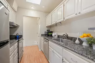 500 W Middlefield Rd 20, Mountain View, CA 94043 - Photo 5