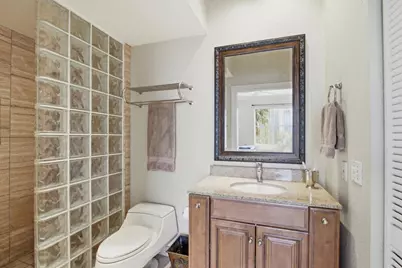 97 E Saint James St 57, San Jose, CA 95112 - Photo 19