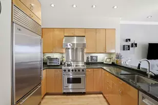 97 E Saint James St 57, San Jose, CA 95112 - Photo 5