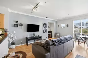 97 E Saint James St 57, San Jose, CA 95112 - Photo 9