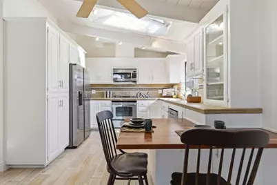 666 Ashbourne Dr, Sunnyvale, CA 94087 - Photo 13