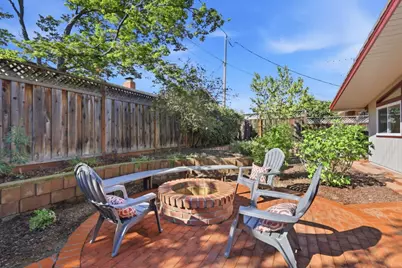 666 Ashbourne Dr, Sunnyvale, CA 94087 - Photo 37