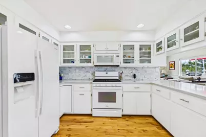 520 Redwood Rd, Whitethorn, CA 95589 - Photo 15