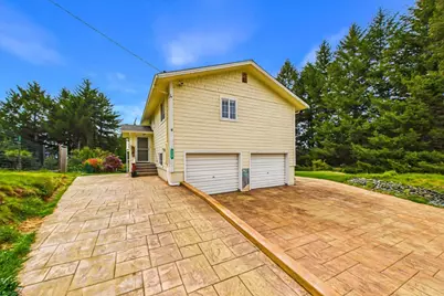 520 Redwood Rd, Whitethorn, CA 95589 - Photo 3
