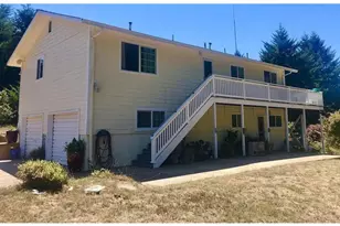 520 Redwood Rd, Whitethorn, CA 95589 - Photo 1