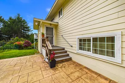 520 Redwood Rd, Whitethorn, CA 95589 - Photo 5