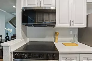 1706 Bevin Brook Dr, San Jose, CA 95112 - Photo 11