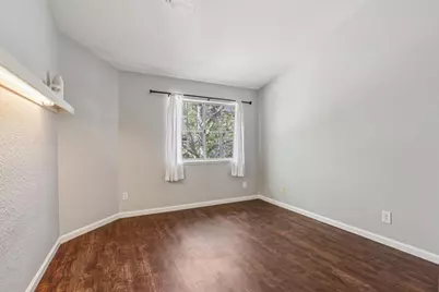 1706 Bevin Brook Dr, San Jose, CA 95112 - Photo 19