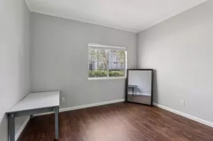 1706 Bevin Brook Dr, San Jose, CA 95112 - Photo 15