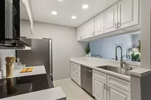 1706 Bevin Brook Dr, San Jose, CA 95112 - Photo 9