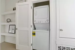 933 Felicidad Ct, San Jose, CA 95117 - Photo 33