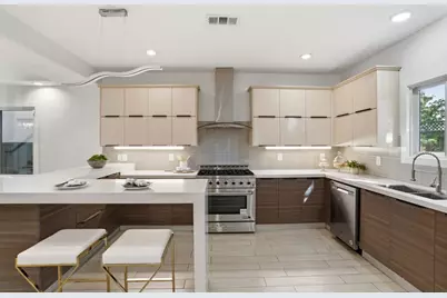 933 Felicidad Ct, San Jose, CA 95117 - Photo 13