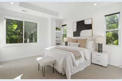 933 Felicidad Ct, San Jose, CA 95117 - Photo 25