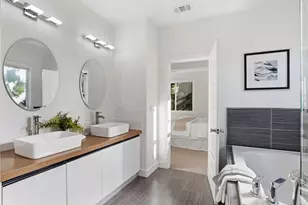 933 Felicidad Ct, San Jose, CA 95117 - Photo 31