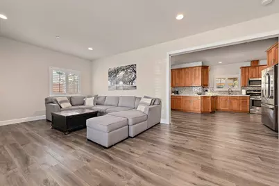 120 Campoli Dr, Morgan Hill, CA 95037 - Photo 3